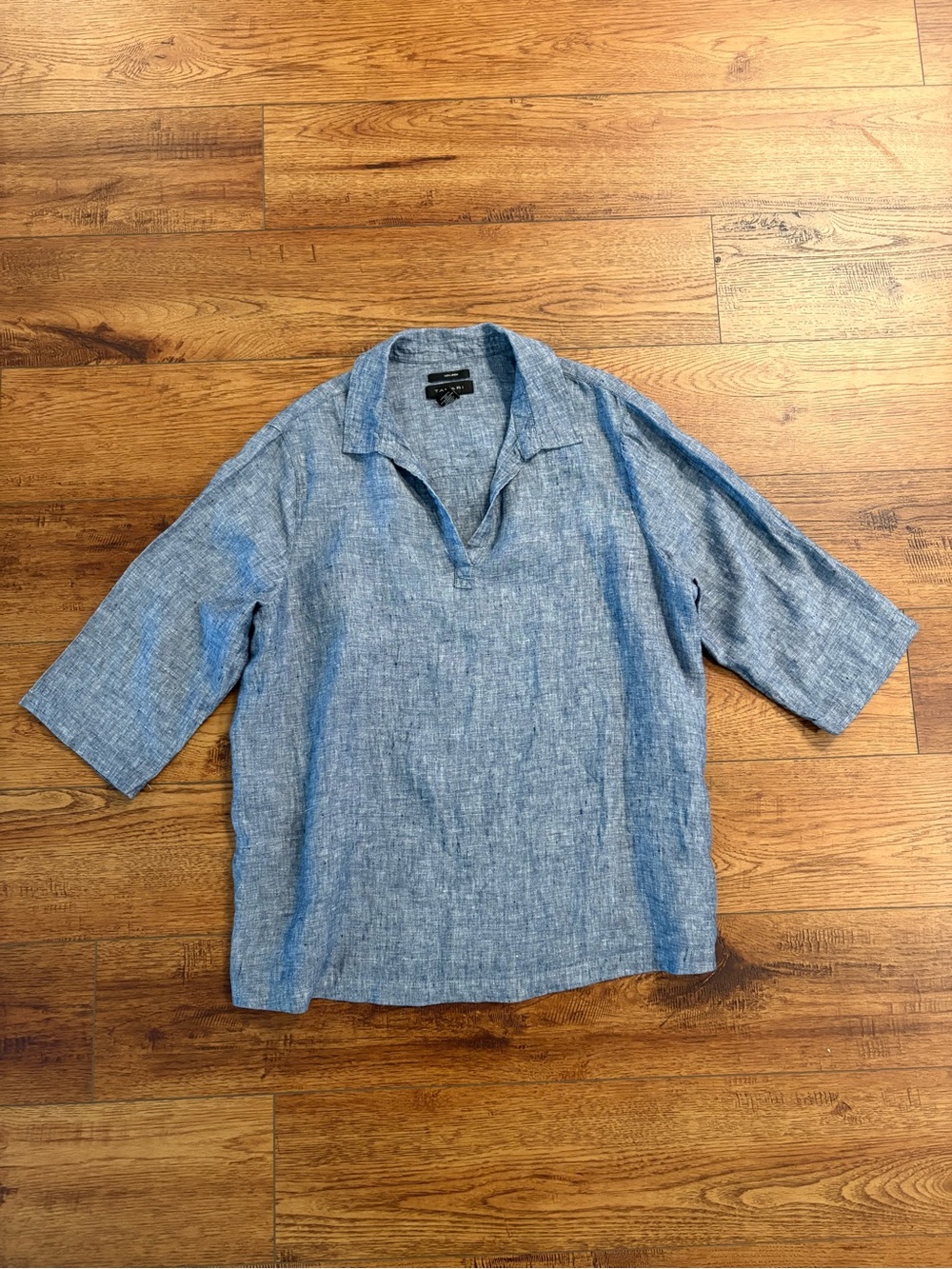 Tahari 100% Linen Blue Tunic Top 2X Shell Buttons 3/4 Sleeve